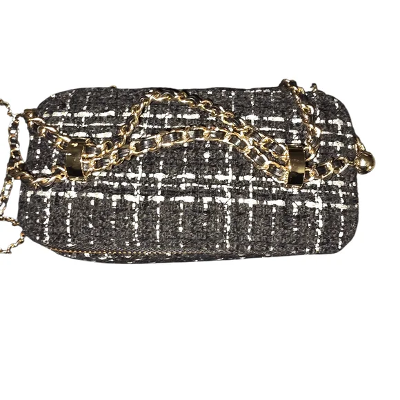 Chanel Black Tweed Crossbody Bag. New In The Box. - Picture 3 of 14